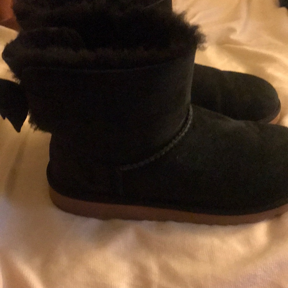 Black ugg